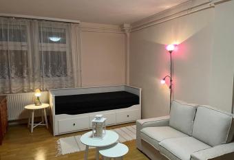 Kalm  r Apartman has Balcony rooms