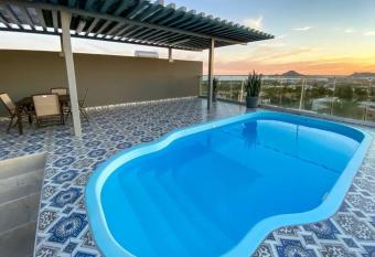 CASA ZARAPE, 3BR, 2BT, 6 PAX. has Balcony rooms