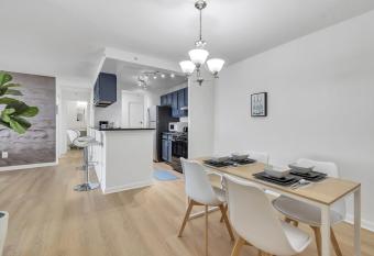 5 STAR APT allows 18 year olds to book a room