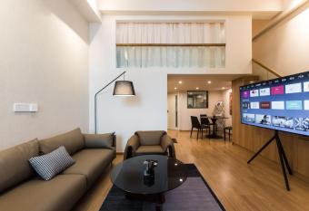WESU Apartment Shenzhen Futian Bagualing Branch allows 18 year olds to book a room