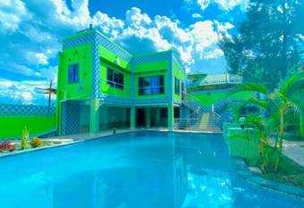 Mr K Apartments has Balcony rooms