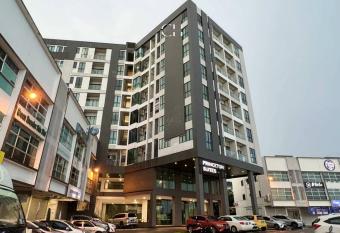 Nearby Kuching Airport Princeton Suites allows 18 year olds to book a room