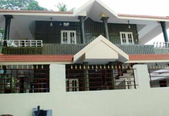 OMVILLA has Balcony rooms