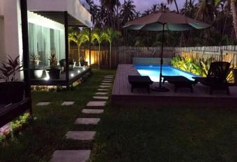 Luxurious Surf Resort in Pascuales Mexico Room 4 allows 18 year olds to book a room