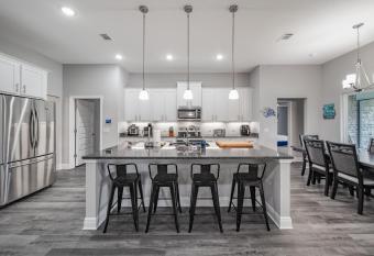 Gorgeous 5 Bed 3 Bath, Minutes To Navarre Beach! allows 18 year olds to book a room