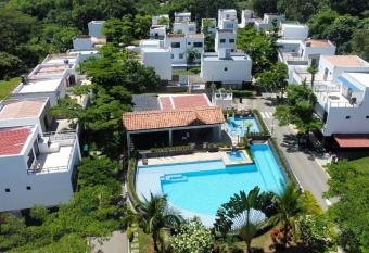 Hermosa caba  a en sopetran has rooms with a private hot tub