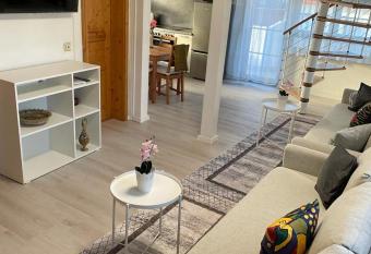 Sky Apartments has Balcony rooms