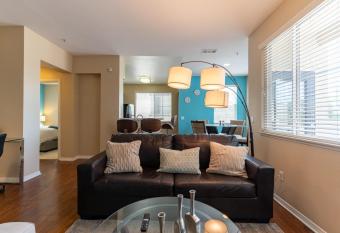 Bell Location has Balcony rooms