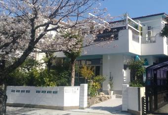 Green Flamingo has Balcony rooms