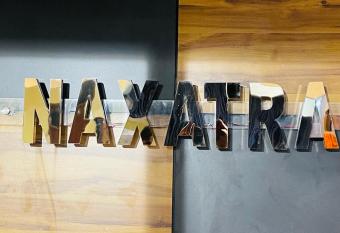 Naxatra World has Balcony rooms