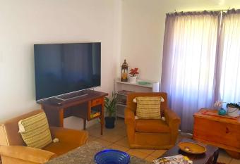 Barry s Cottage allows 18 year olds to book a room