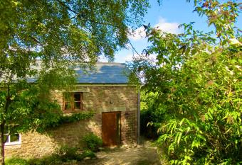 Hooks Barn allows 18 year olds to book a room