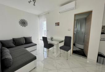 Apartman Solin 4, parking has Balcony rooms