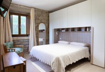 Le Colline di Giulia - Mini Casa ai piedi della collina has Balcony rooms