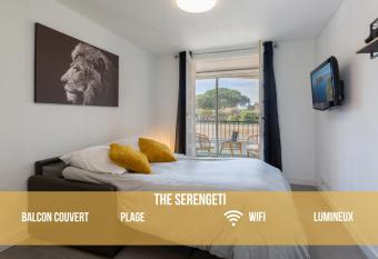 The Serengeti - Cosy - Plage - Host Provence has Balcony rooms