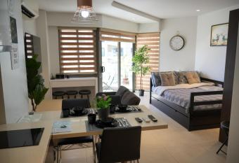 Dominiks Elegant Apt Ocean Views, Pool at Tambuli Resort 10 Floor allows 18 year olds to book a room