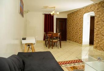 Adorable & Secure 2BR Apartment. allows 18 year olds to book a room