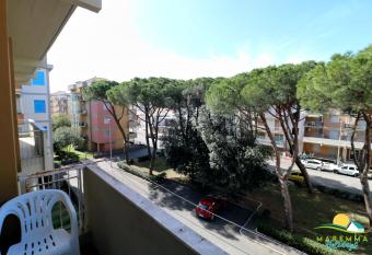 Maremma Holidays : Trasimeno Apartment has Balcony rooms