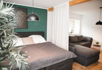 Apartment mit Burgblick has Balcony rooms