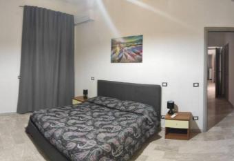 Casa vacanza Alea - Paola- has Balcony rooms