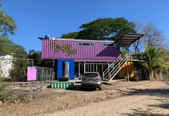 EL TUMBO has Balcony rooms