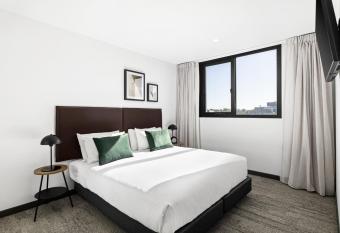 Quest Geelong Central allows 18 year olds to book a room