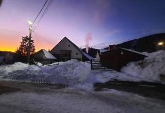 Casa Cornel has Balcony rooms
