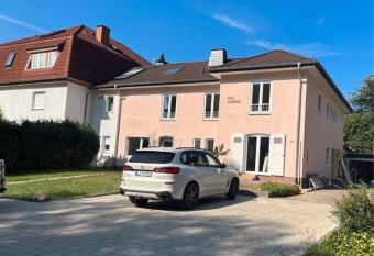 Apartments am Kurpark allows 18 year olds to book a room