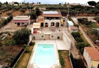 Villa Deborah Relax in Piscina has Balcony rooms