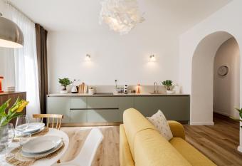 San Giusto Apartment allows 18 year olds to book a room