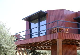 C  A HONEYCOMB has Balcony rooms