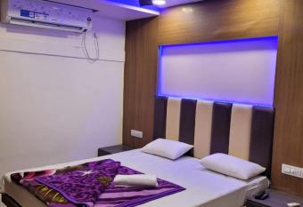 Arbuda Villa By Book My Hotel has Balcony rooms