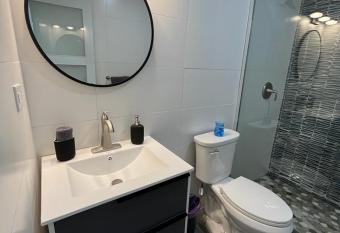 Romantic Retreat in the heart of Santurce allows 18 year olds to book a room