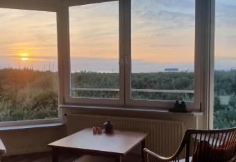 Zee en Duin has Balcony rooms