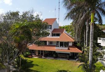 Casa frente a la playa en Puerto Aventuras has Balcony rooms