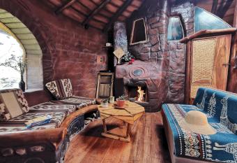 La Choza - Casa Suaya La Esperanza allows 18 year olds to book a room