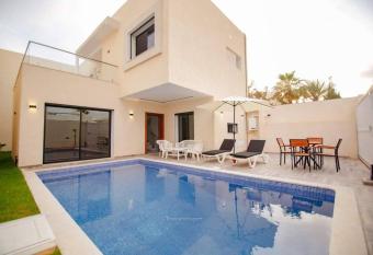 Villa Elisabeth has Balcony rooms