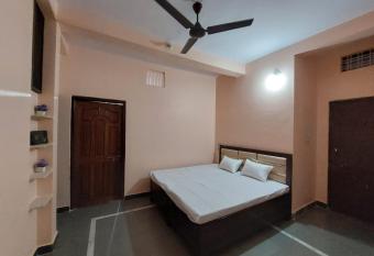 SUKUN HOME STAYS has Balcony rooms