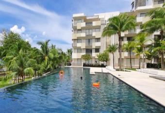 By The Sea Batu Ferringhi allows 18 year olds to book a room