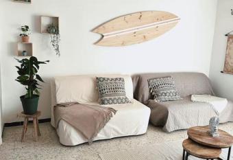 Bel appartement 53m2 proche mer has Balcony rooms