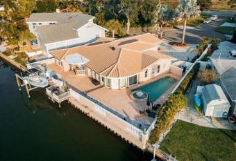 Experience The Ultimate in Luxury Living W Pool allows 18 year olds to book a room