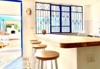 Villino Amalia has Balcony rooms