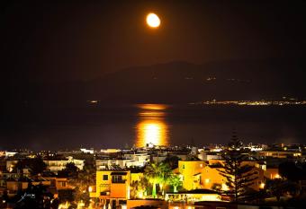 Lydia Apartments with Pool in Hersonissos has Balcony rooms