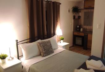 Johnson house has Balcony rooms