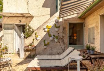 Il Pescino has Balcony rooms