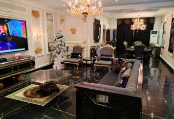 GF Luxury Apartments has Balcony rooms