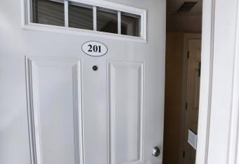 North Shore Inn TC 201 has Balcony rooms