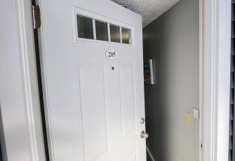 North Shore Inn TC 205 has Balcony rooms