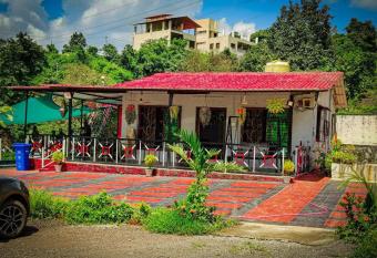 Sky s Limit - Peaceful Studio has Balcony rooms