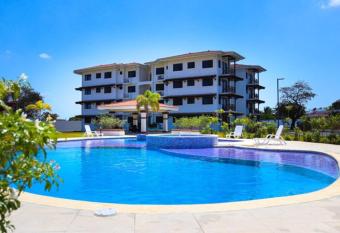 Coronado Wind has Balcony rooms